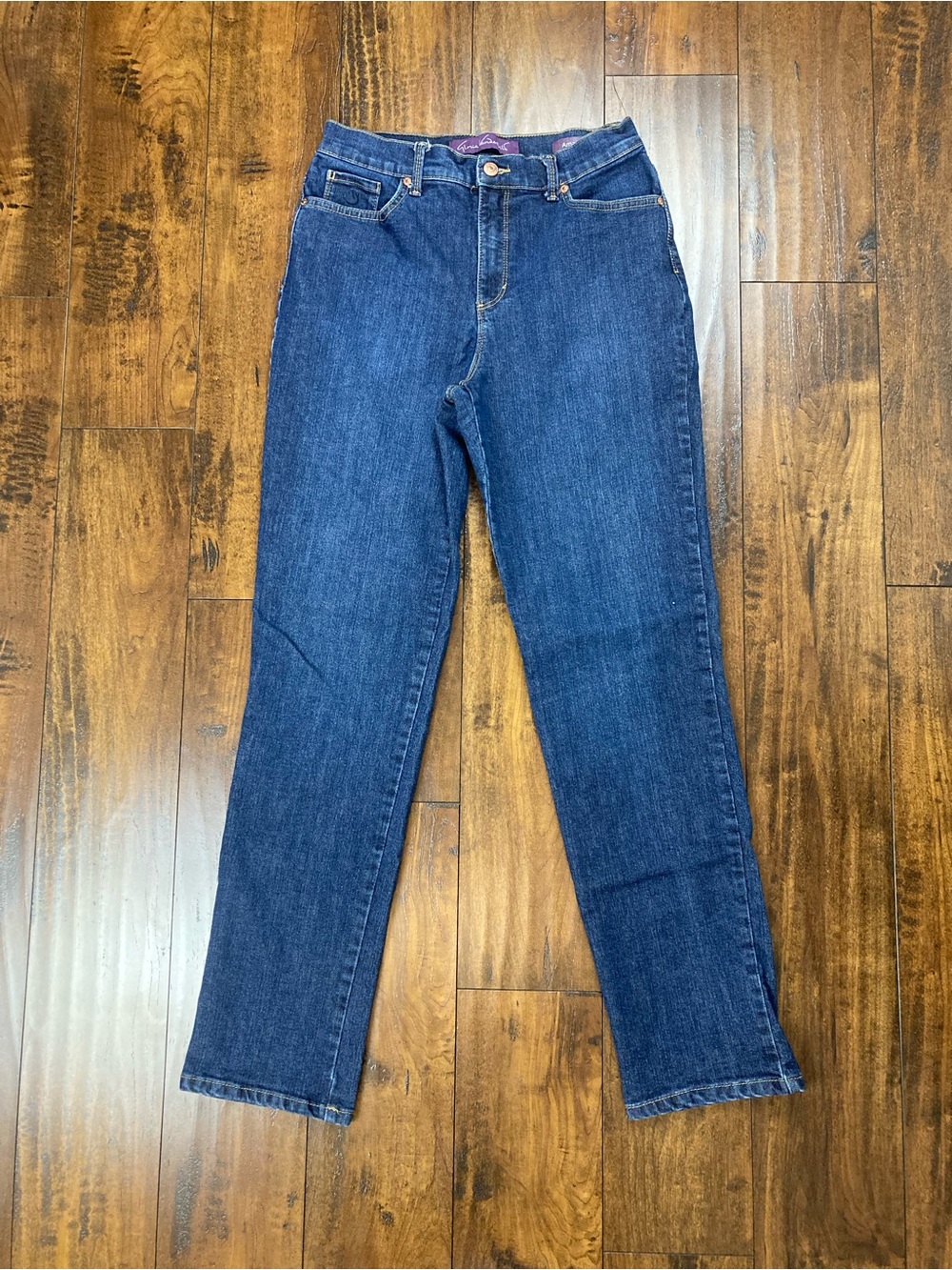 GLORIA VANDERBILT Women’s Jeans Amanda Dark Wash Size 6 Stretch